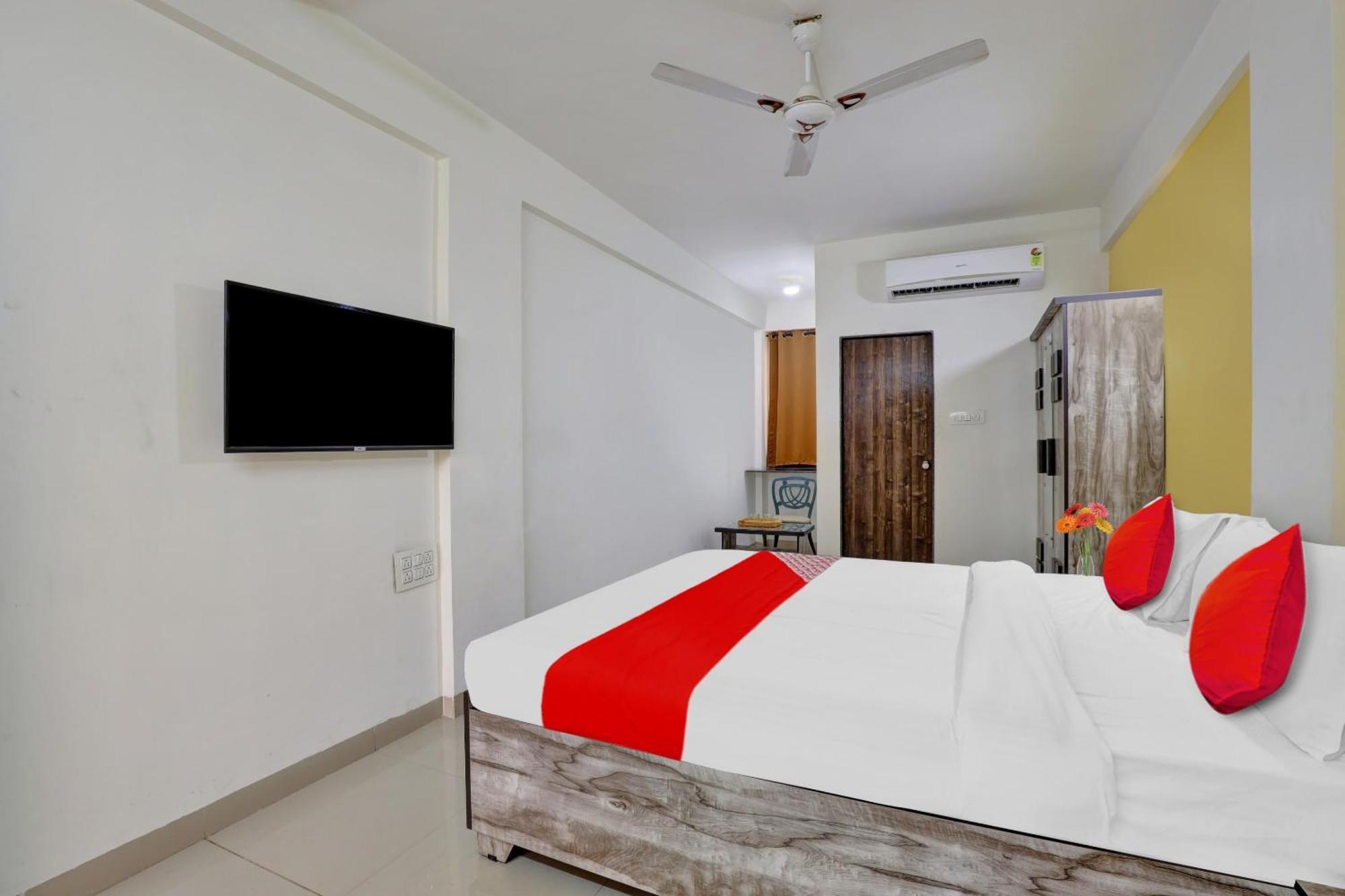 Fabhotel Relax Gandhinagar Esterno foto