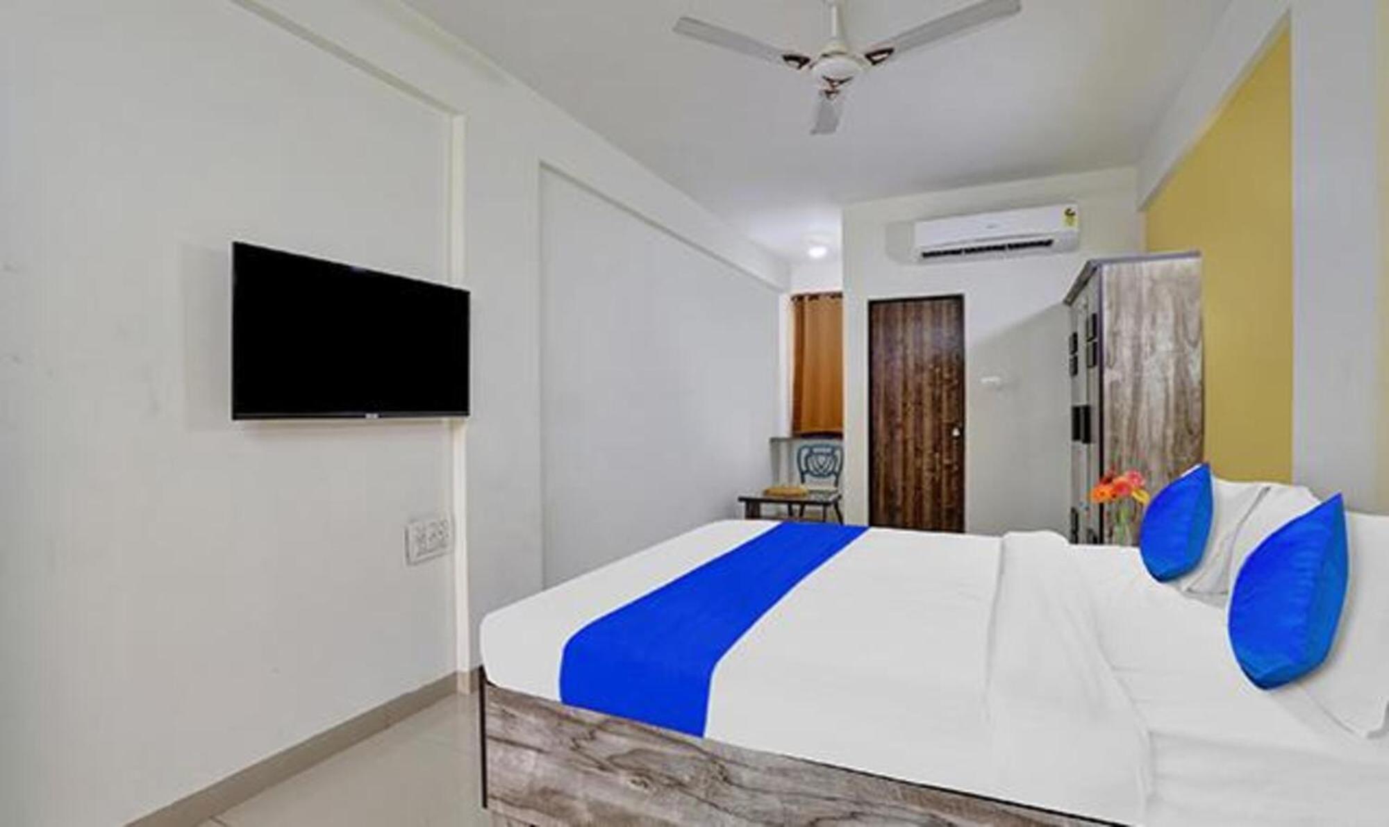 Fabhotel Relax Gandhinagar Esterno foto